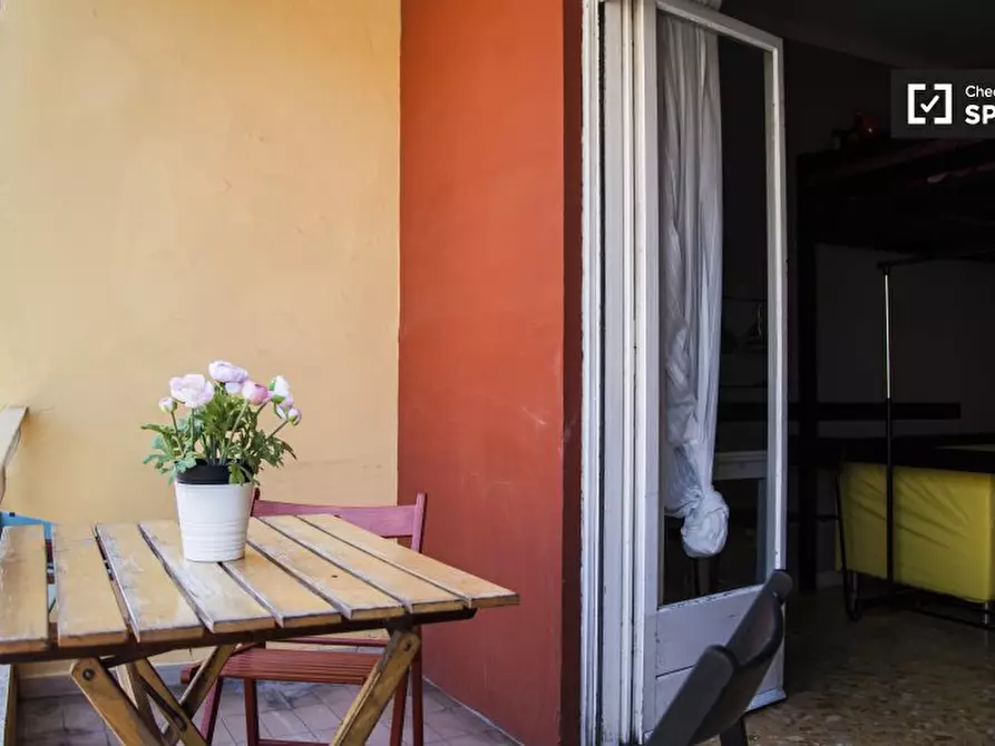 Immagine 7 di Camera condivisa in affitto  in Via Tiburtina a Roma