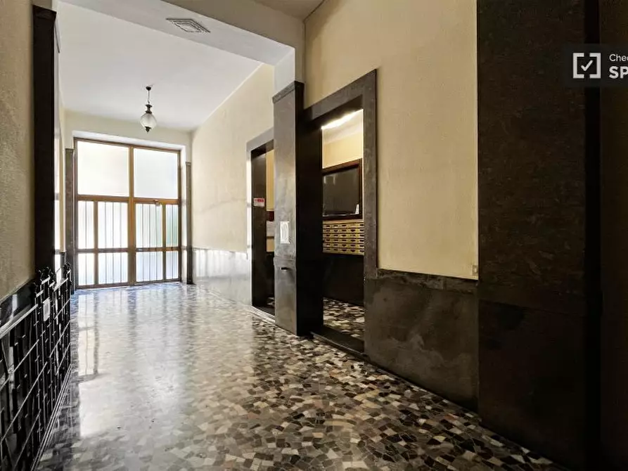 Immagine 14 di Appartamento in affitto  in Via Valtellina a Milano
