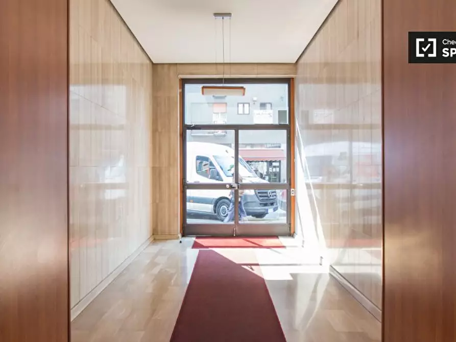 Immagine 16 di Ufficio in affitto  in Via delle Forze Armate a Milano