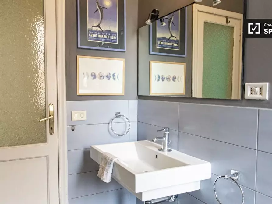 Immagine 7 di Appartamento in affitto  in Via Francesco Caracciolo a Roma