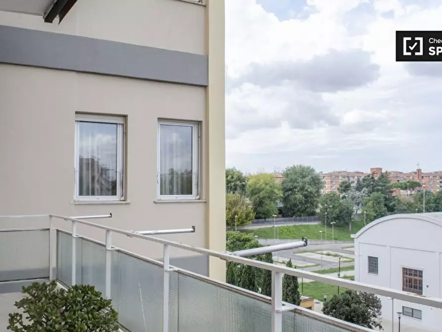 Immagine 17 di Camera condivisa in affitto  in Via Corrado Segre, 00146 Roma RM, Italy a Roma