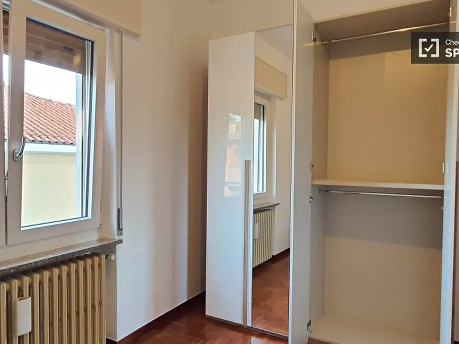 Immagine 4 di Camera condivisa in affitto  in Via G. Deledda a Treviolo