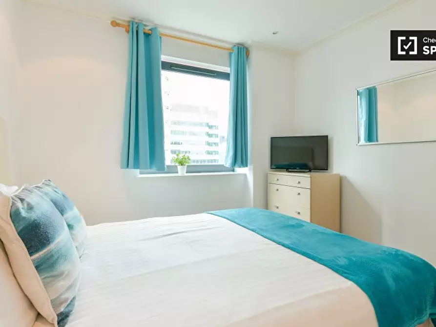 Immagine 14 di Appartamento in affitto  in South Quay Plaza, Isle of Dogs, London a Poplar