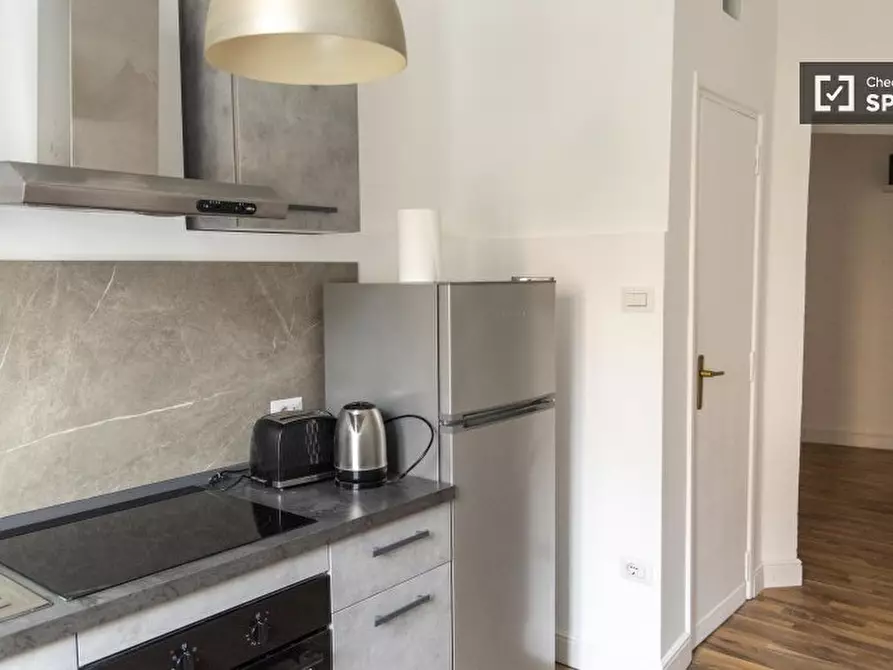 Immagine 12 di Camera condivisa in affitto  in Viale delle Medaglie d'Oro a Roma