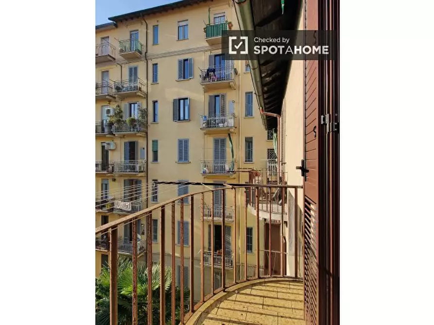 Immagine 14 di Camera condivisa in affitto  in Via Adelina Patti a Milano