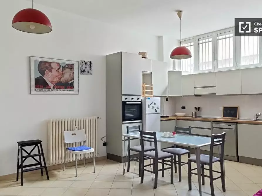 Immagine 1 di Appartamento in affitto  in Via Ettore Troilo a Milano