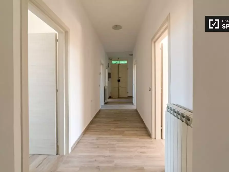 Immagine 11 di Camera condivisa in affitto  in Via Giotto a Firenze