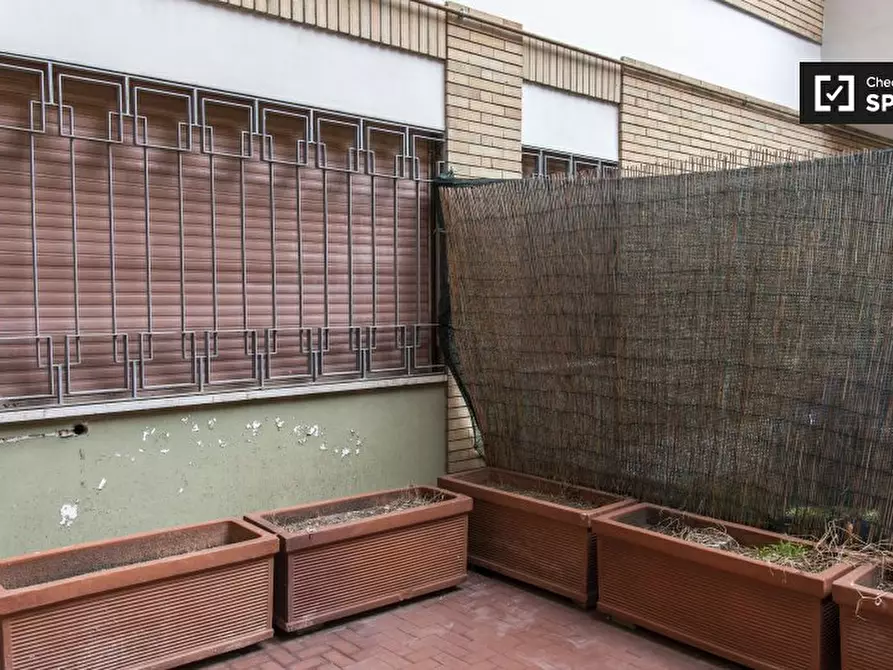 Immagine 7 di Camera condivisa in affitto  in Via Aquileia, 00198 Roma RM, Italy a Roma