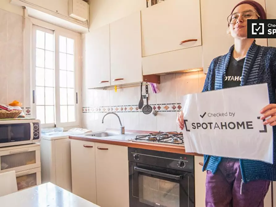 Immagine 10 di Camera condivisa in affitto  in Via Francesco Bianchi, 00133 Roma RM, Italy a Roma