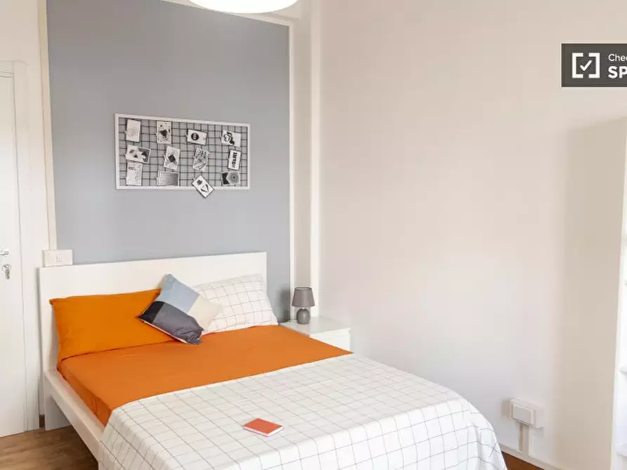 Immagine 5 di Camera condivisa in affitto  in Lungotevere di Pietra Papa a Roma