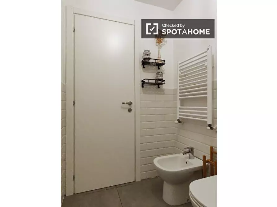 Immagine 17 di Appartamento in affitto  in Via Arcivescovo Romilli a Milano