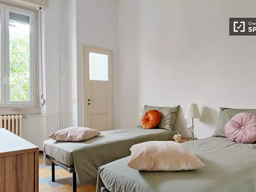 Immagine 5 di Appartamento in affitto  in Viale Faenza a Milano