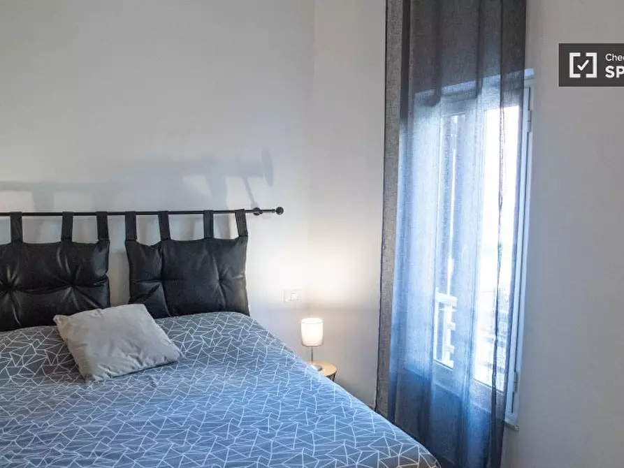 Immagine 10 di Appartamento in affitto  in Via degli Orti della Farnesina a Roma