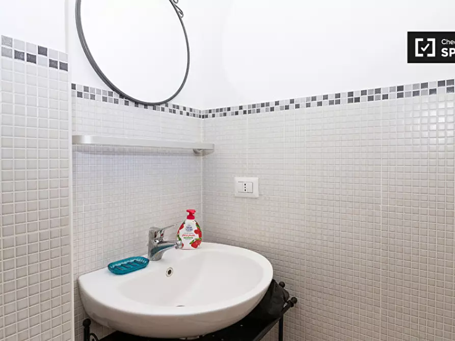 Immagine 8 di Ufficio in affitto  in Via Ravenna a Milano