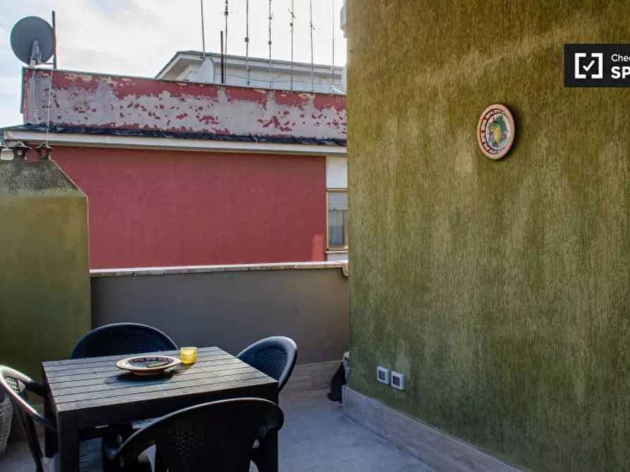 Immagine 10 di Appartamento in affitto  in Via Gregorio XI a Roma