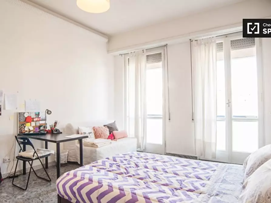 Immagine 19 di Camera condivisa in affitto  in Piazza San Giovanni Bosco a Roma