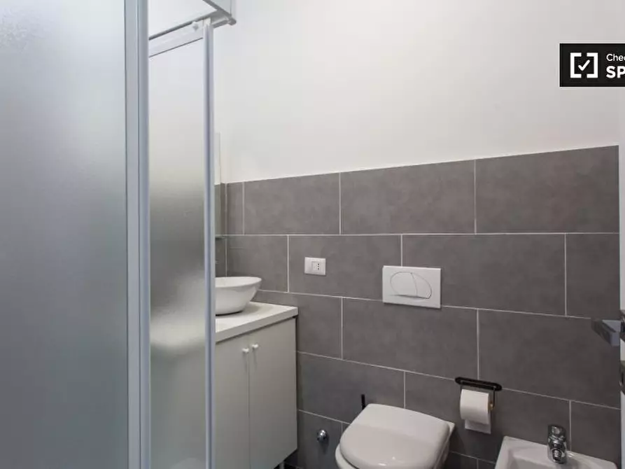 Immagine 10 di Camera condivisa in affitto  in Via Acerenza a Milano