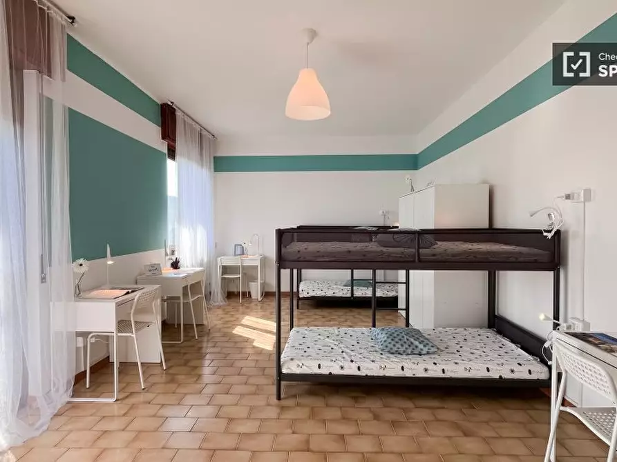 Immagine 16 di Camera condivisa in affitto  in Via Carlo Marx a Sesto San Giovanni