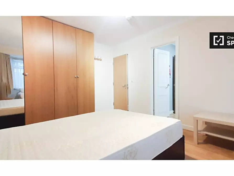 Immagine 4 di Ufficio in affitto  in Manor Way a Brent