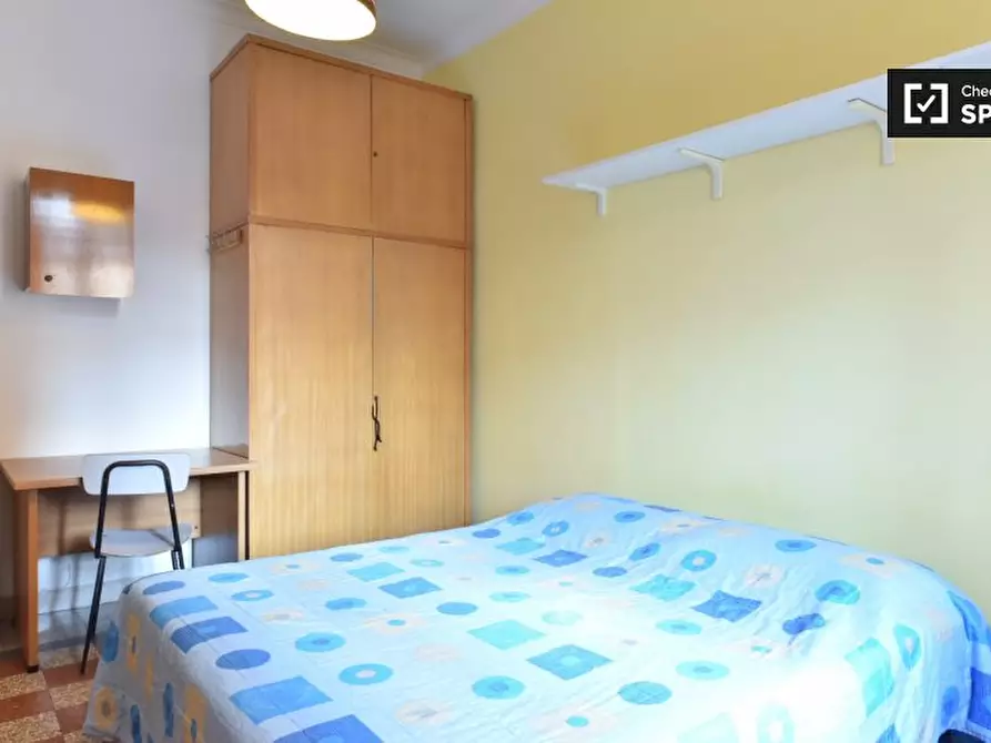 Immagine 3 di Camera condivisa in affitto  in Via Dacia a Roma