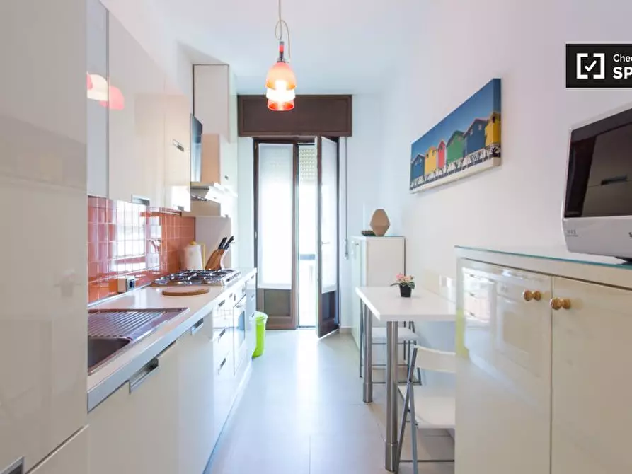 Immagine 8 di Appartamento in affitto  in Via Luigi Settembrini a Milano