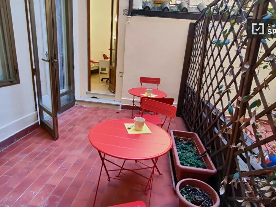 Immagine 13 di Camera condivisa in affitto  in Via della Colonna a Firenze