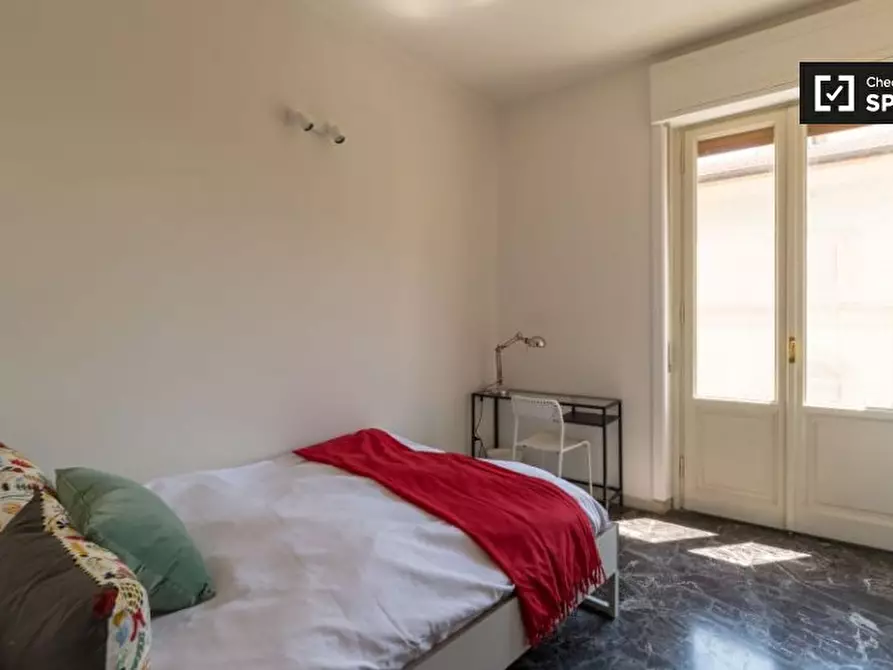 Immagine 3 di Camera condivisa in affitto  in Viale dei Mille a Firenze