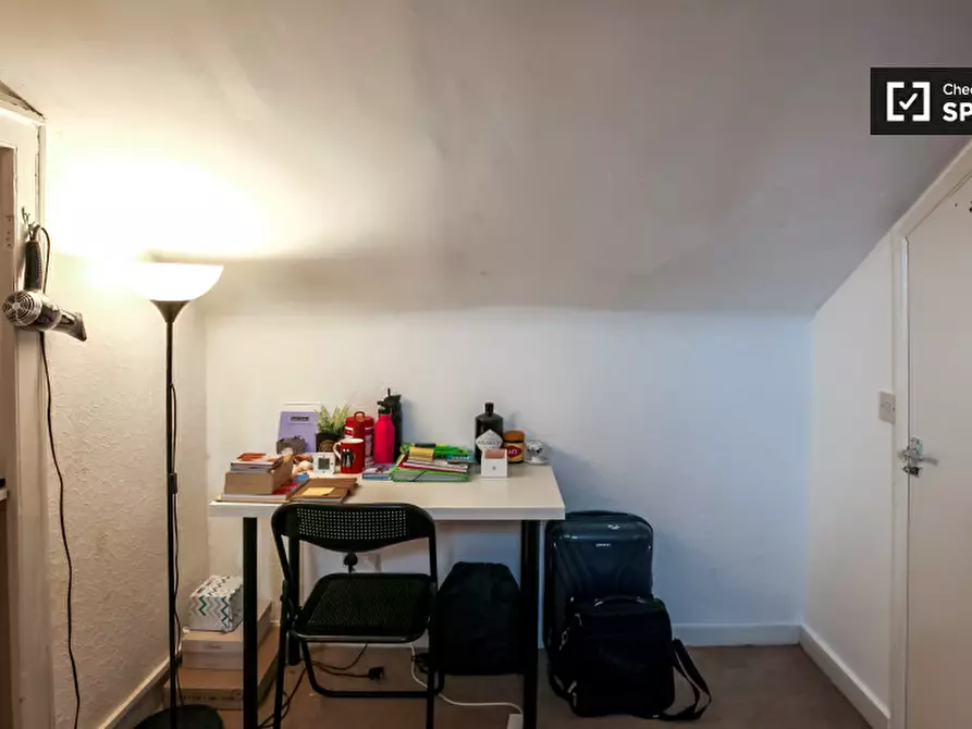 Immagine 3 di Camera condivisa in affitto  in Hardwicke Road a Hounslow