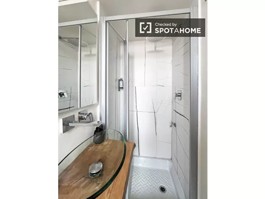 Immagine 9 di Appartamento in affitto  in Via Riva di Trento a Milano