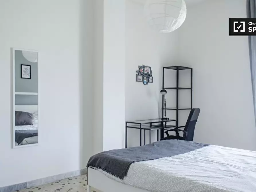 Immagine 4 di Camera condivisa in affitto  in Via Corrado Segre, 00146 Roma RM, Italy a Roma