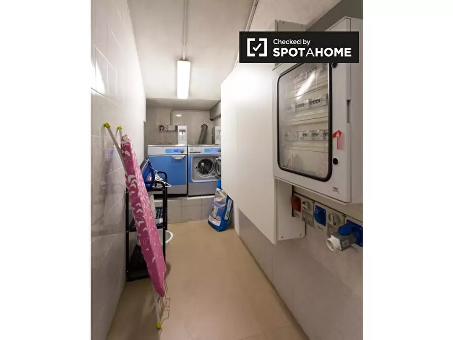 Immagine 18 di Ufficio in affitto  in Via Goffredo Sigieri, 20135 Milano MI, Italy a Milano