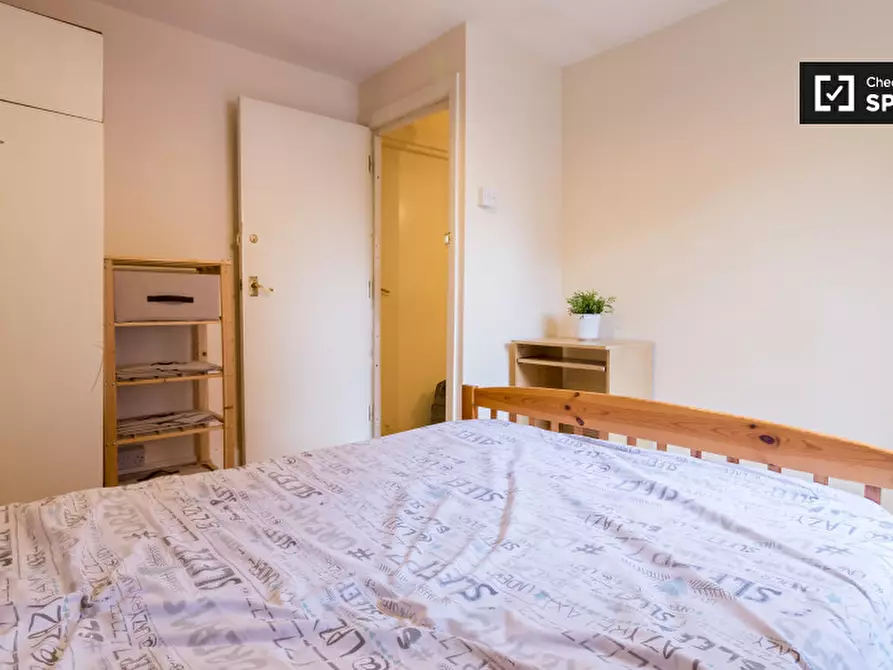 Immagine 5 di Camera condivisa in affitto  in Vauxhall Bridge Road a 