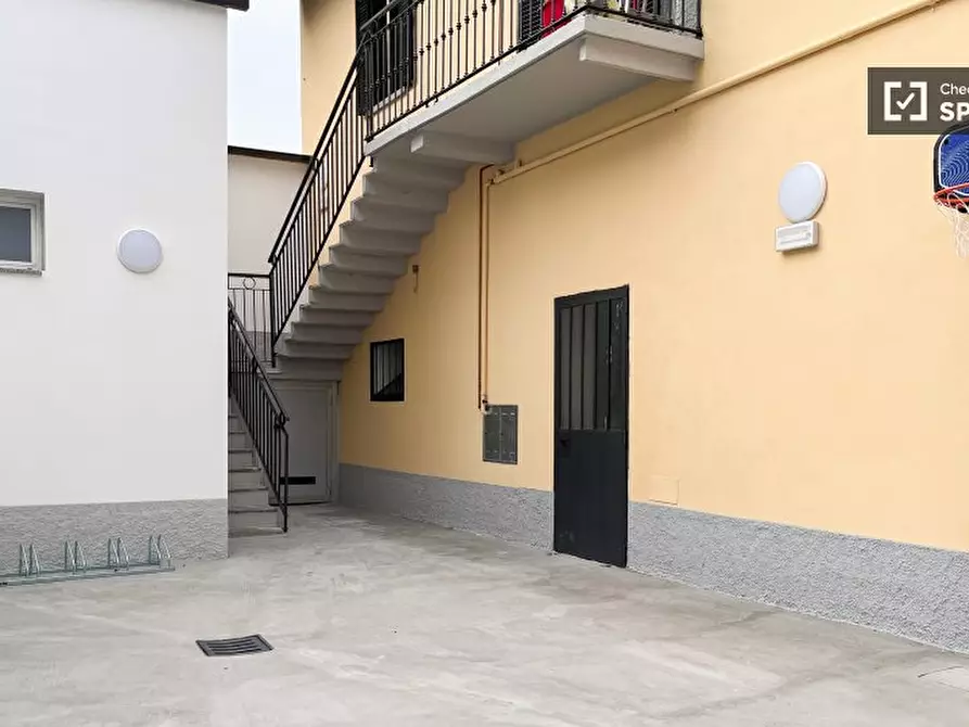 Immagine 13 di Camera condivisa in affitto  in Via Comune Antico a Milano