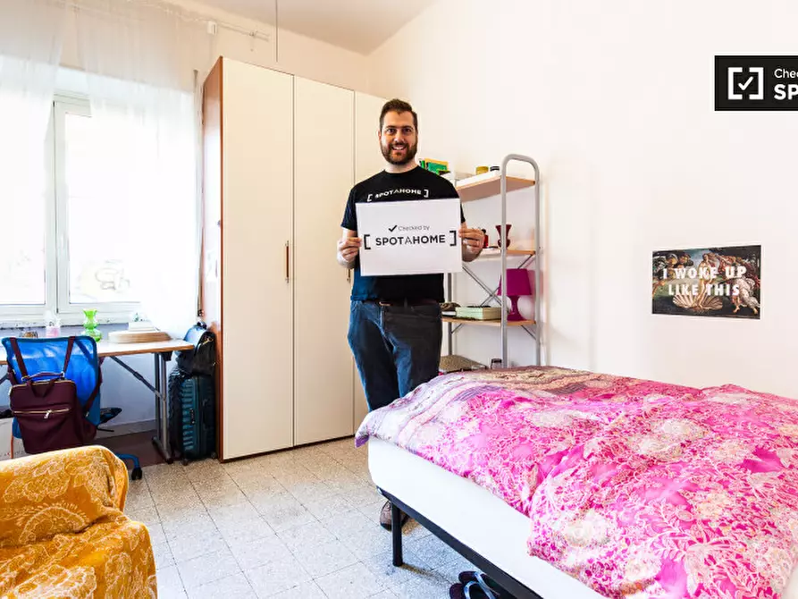 Immagine 12 di Camera condivisa in affitto  in Viale dello Scalo San Lorenzo a Roma