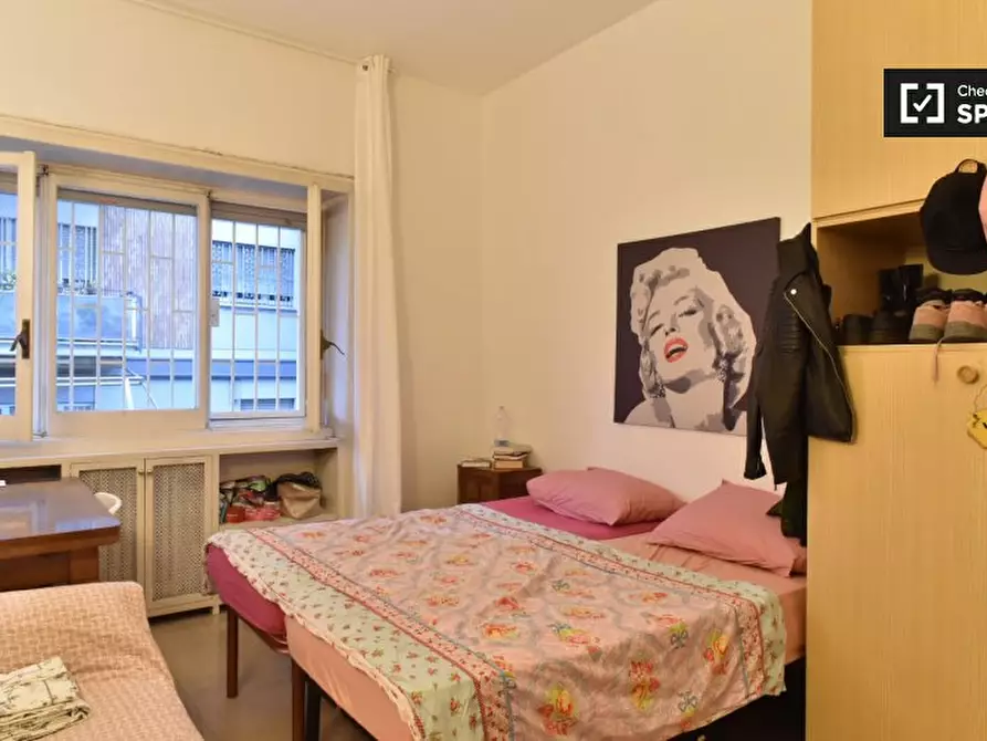 Immagine 15 di Camera condivisa in affitto  in Via Pietro Mascagni a Roma