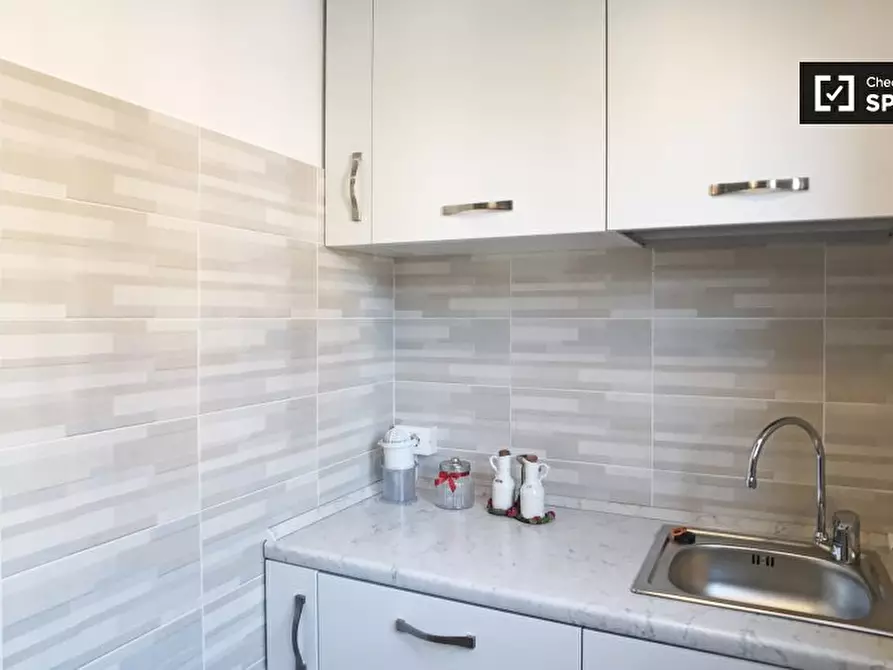 Immagine 13 di Appartamento in affitto  in Via Domenico Millelire, 20147 Milano MI, Italy a Milano