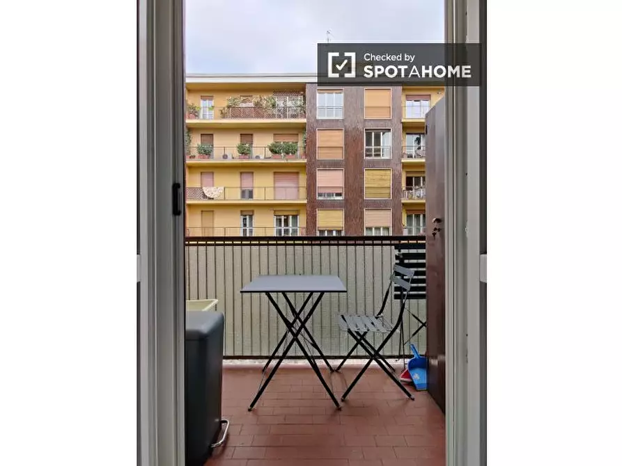 Immagine 10 di Appartamento in affitto  in Via Emilio de Marchi a Milano