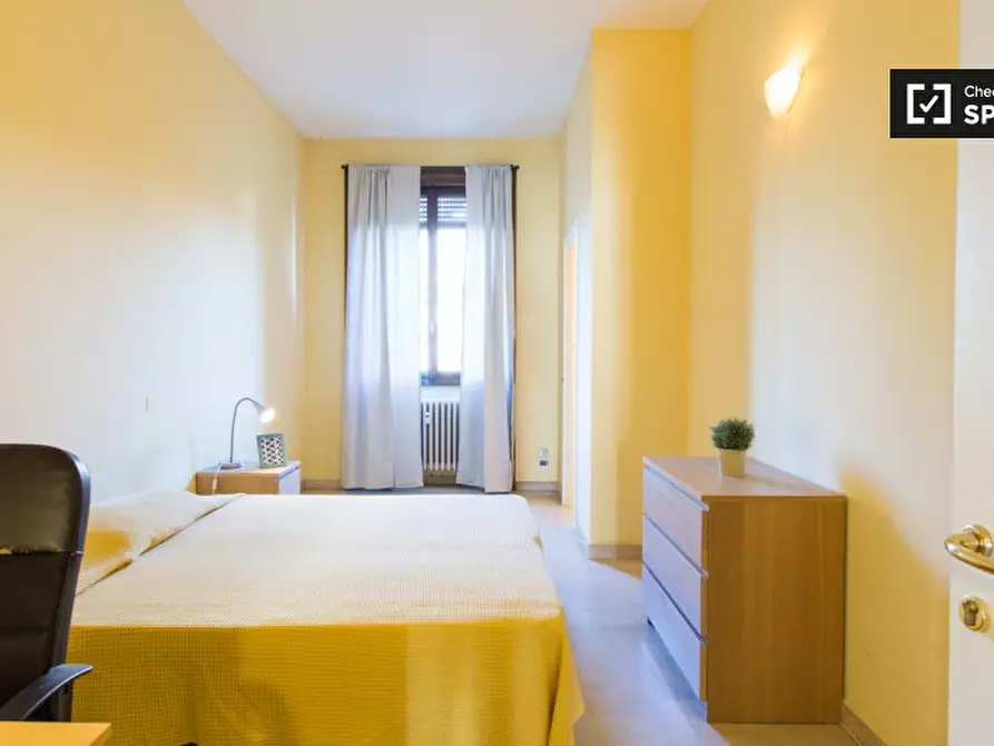 Immagine 3 di Camera condivisa in affitto  in Largo Isabella d'Aragona a Milano