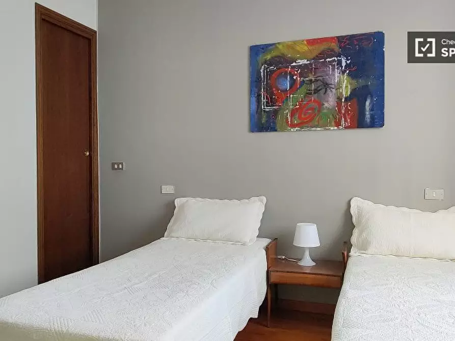 Immagine 2 di Camera condivisa in affitto  in Via Leopoldo Sabbatini a Milano