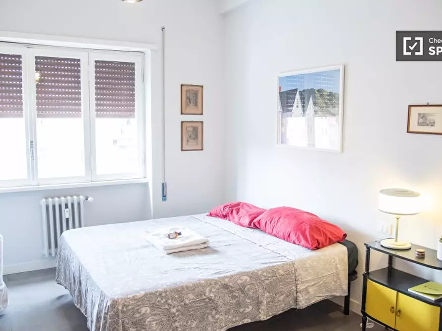 Immagine 2 di Appartamento in affitto  in Vle Tirreno a Roma