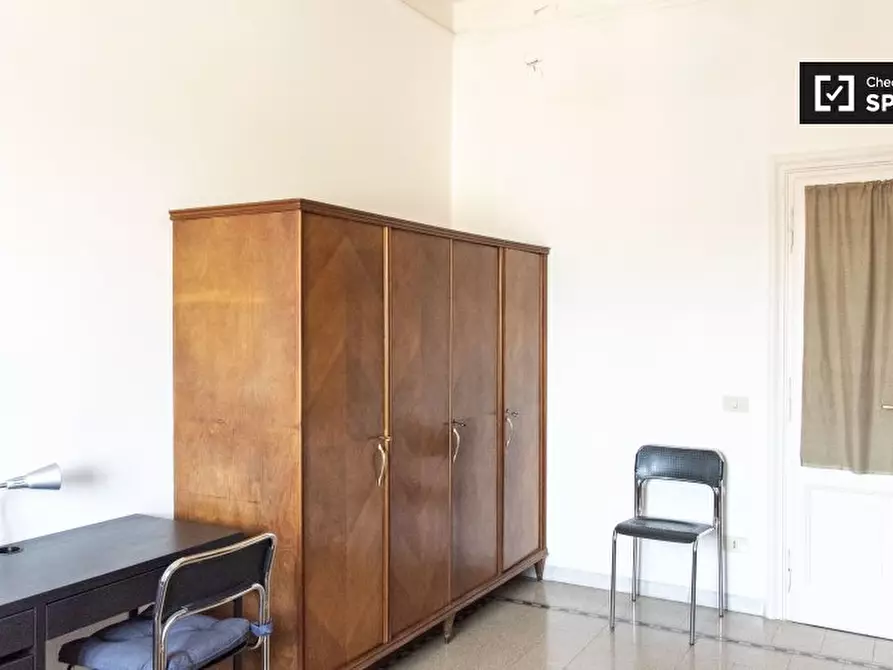 Immagine 2 di Camera condivisa in affitto  in Via Catania, 00161 Roma RM, Italy a Roma