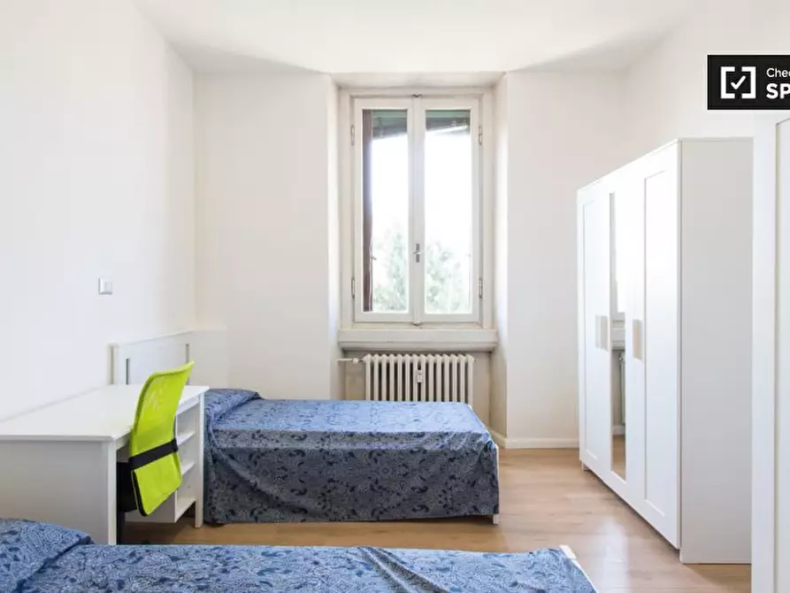 Immagine 10 di Camera condivisa in affitto  in Via Camillo e Otto Cima a Milano