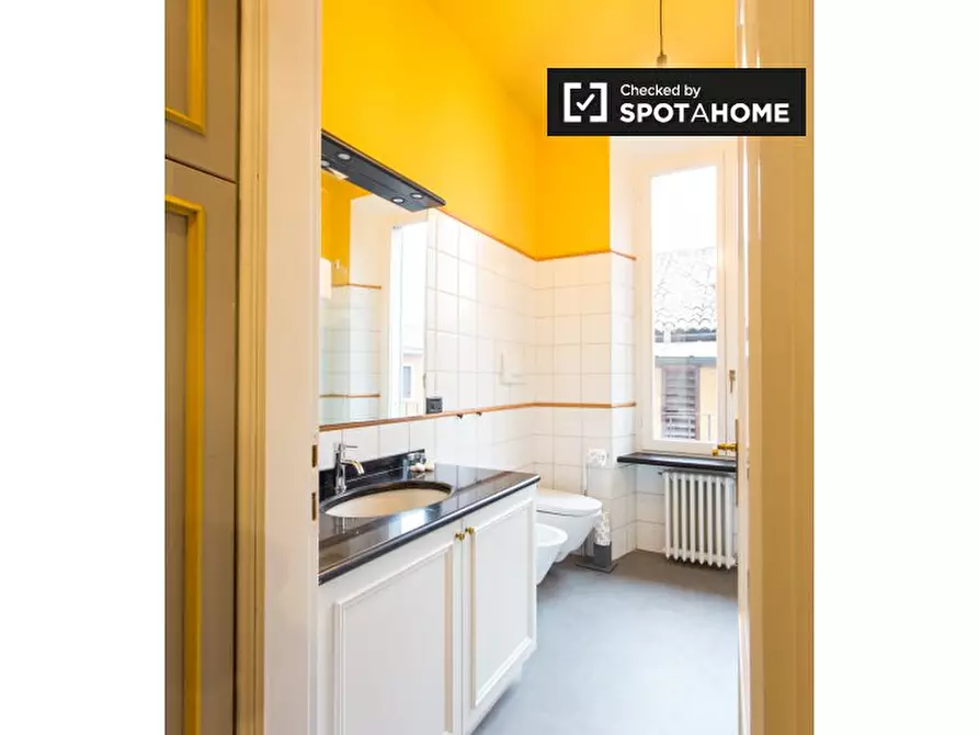 Immagine 18 di Appartamento in affitto  in Via Terraggio a Milano