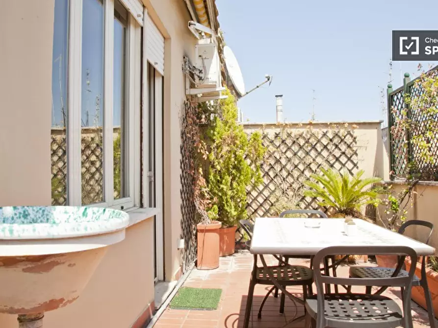 Immagine 14 di Appartamento in affitto  in Via Sardegna a Roma