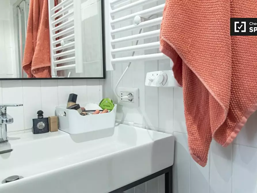 Immagine 6 di Camera condivisa in affitto  in Largo Ettore Marchiafava a Roma