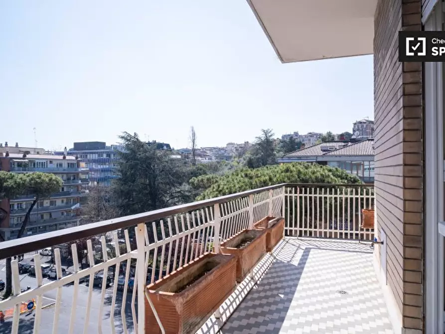 Immagine 9 di Camera condivisa in affitto  in Via Gregorio VII a Roma