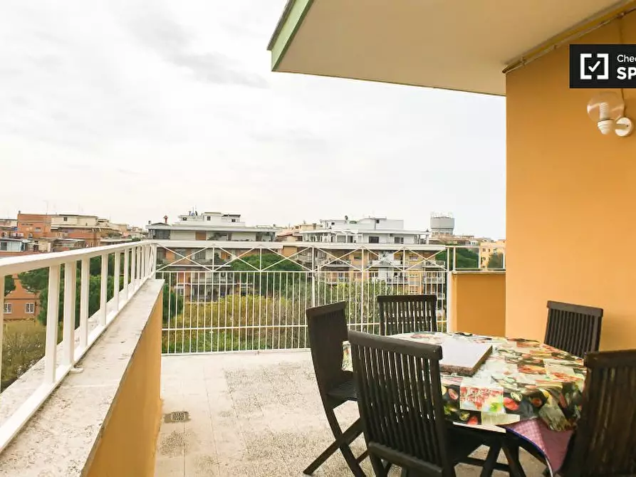 Immagine 14 di Appartamento in affitto  in Via Alessandro Bertolini a Roma