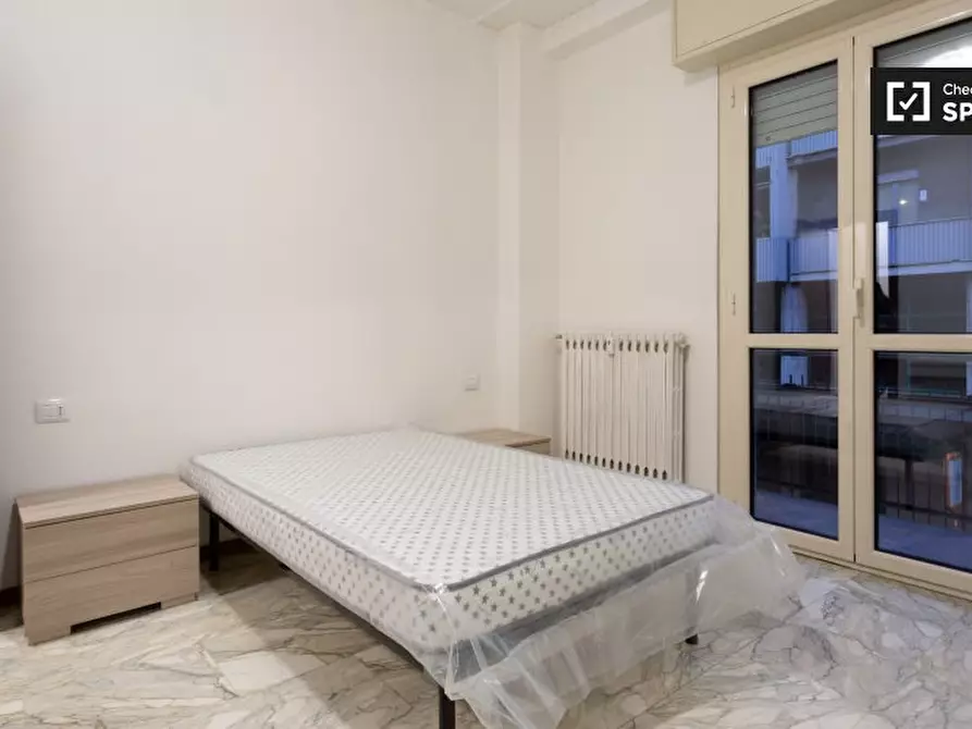 Immagine 2 di Camera condivisa in affitto  in Via Umberto Fogagnolo a Sesto San Giovanni