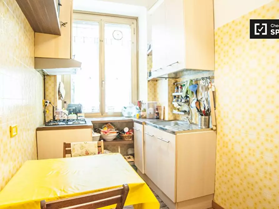 Immagine 5 di Camera condivisa in affitto  in Via Filippo Tolli a Roma