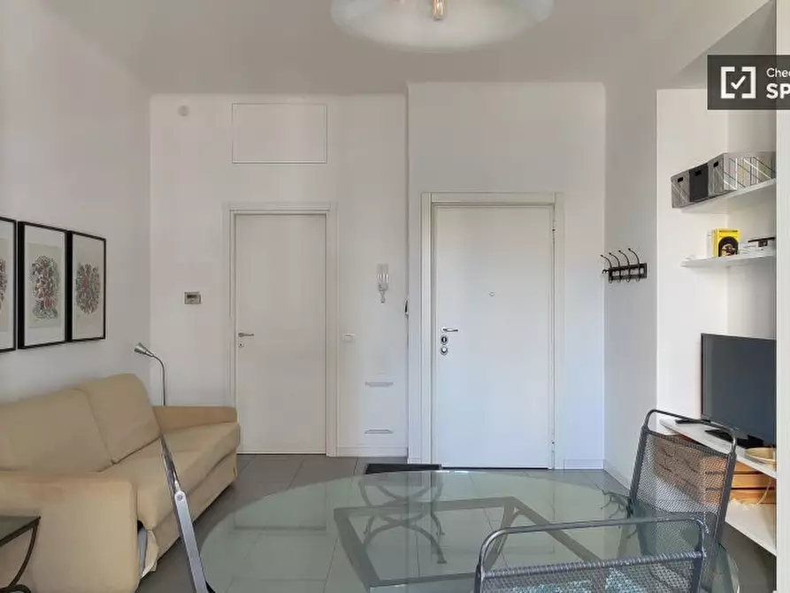 Immagine 3 di Ufficio in affitto  in Via Vigevano a Milano